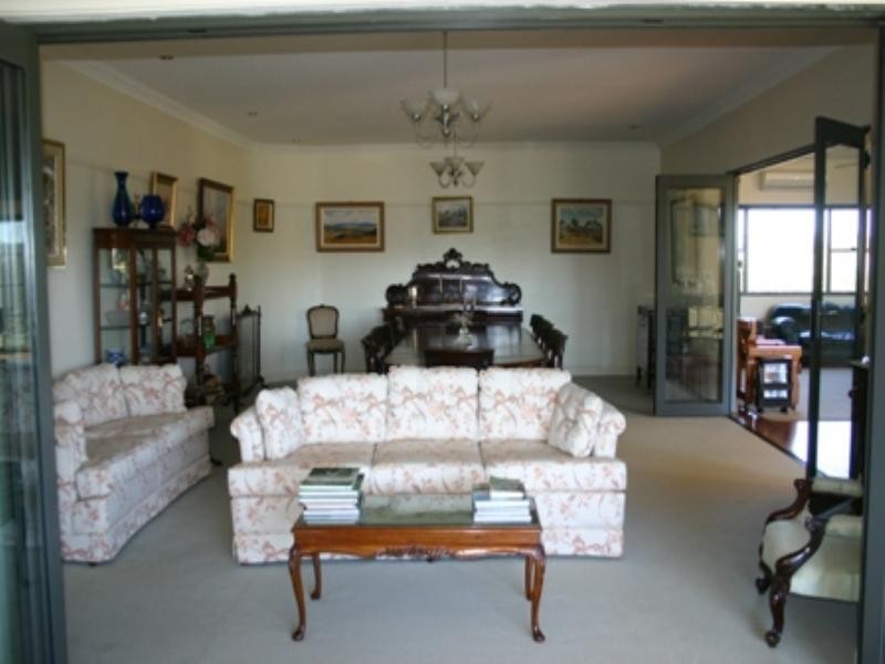 Belyarra Mcdonald Road, Orange NSW 2800