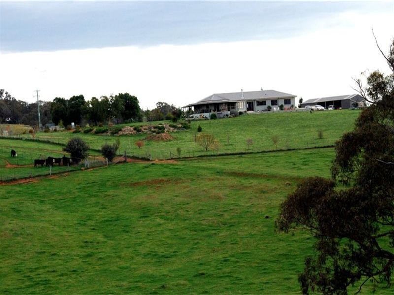 Belyarra Mcdonald Road, Orange NSW 2800