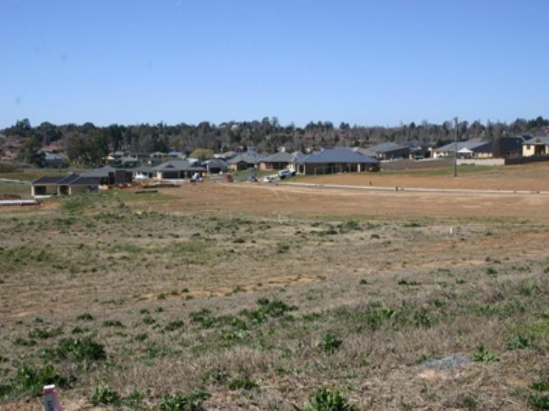 Orchard Hills Estate Lisbon Circuit, Orange NSW 2800