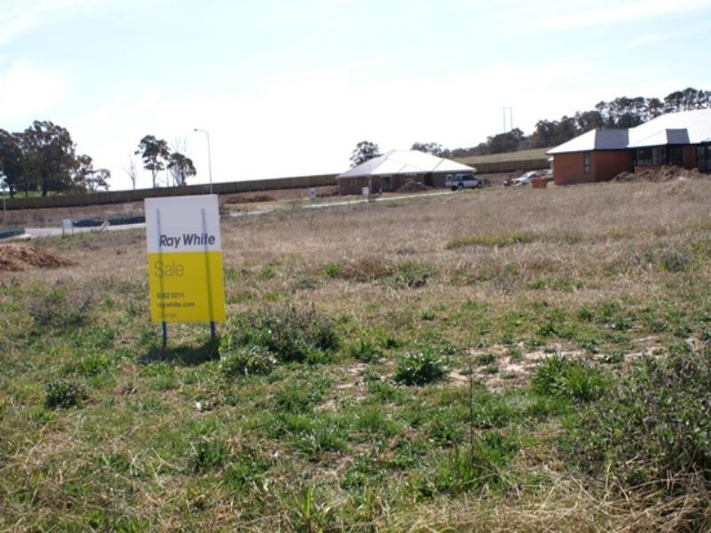 27 Begonia Place, Orange NSW 2800