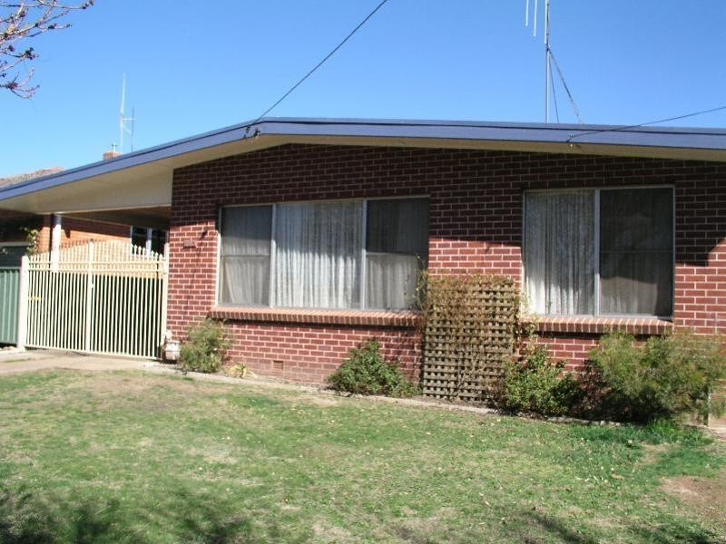 385 Lords Place, Orange NSW 2800