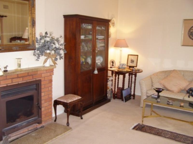 8 March Street, Orange NSW 2800