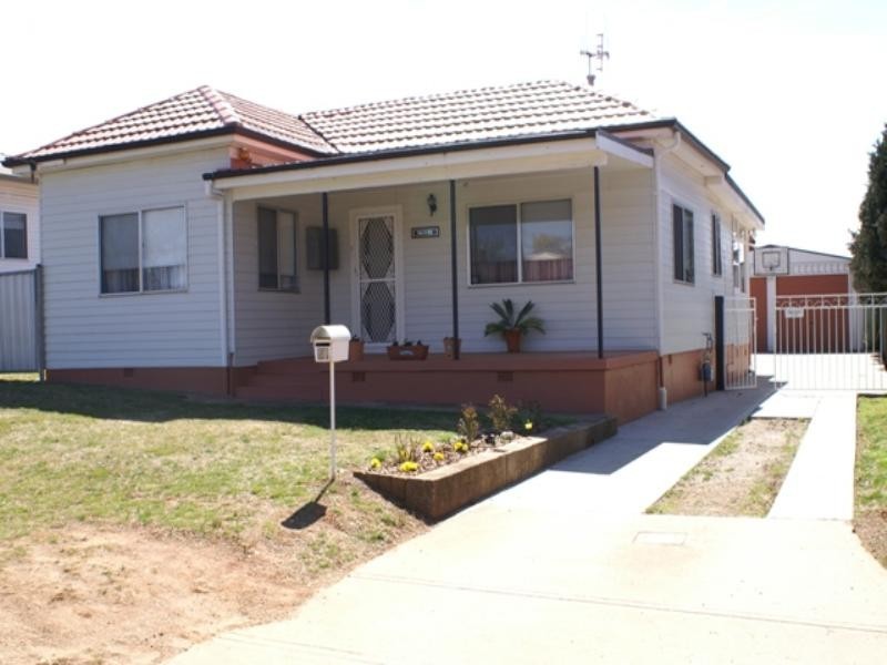 57 Gardiner Road, Orange NSW 2800