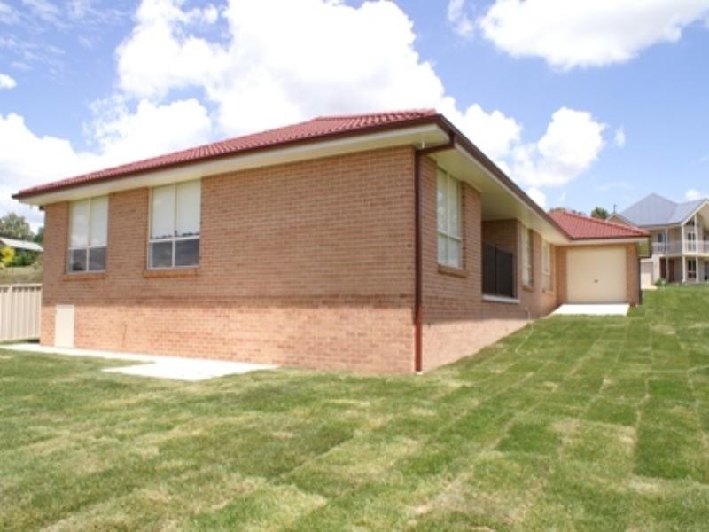 5 Fahy Crescent, Orange NSW 2800