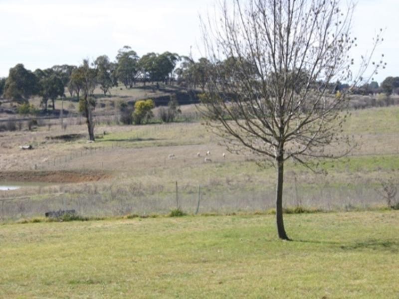 37 Woods Lane, Orange NSW 2800