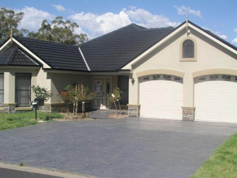 17 Majestic Way, Orange NSW 2800