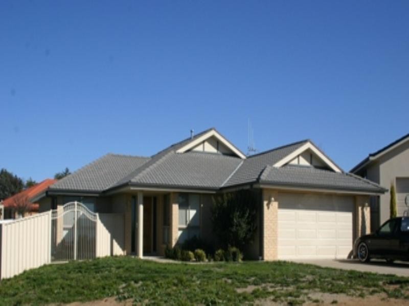 7 Lavender Close, Orange NSW 2800