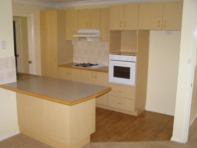 13 Honeyman Drive, Orange NSW 2800