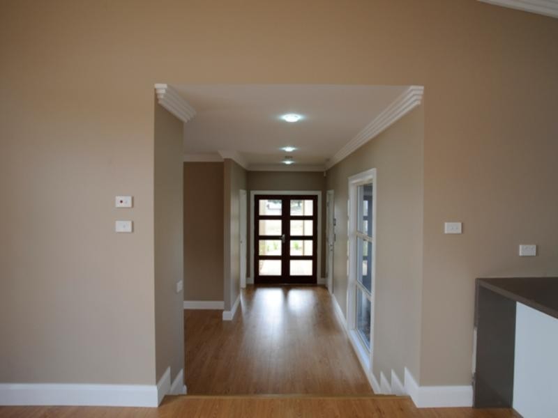 9 Diamond Drive, Orange NSW 2800