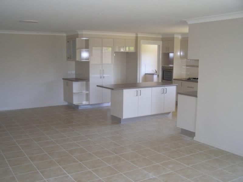 21 Pearl Crescent, Orange NSW 2800