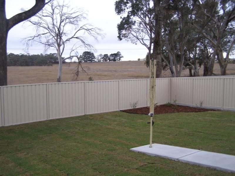 7a Etna Circuit, Orange NSW 2800