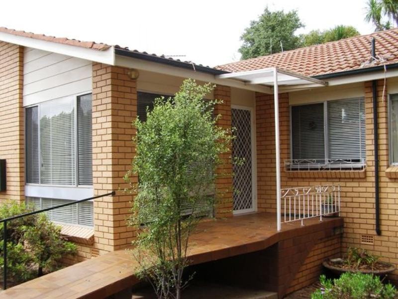 unit 5/11 Boolaroo Place, Orange NSW 2800