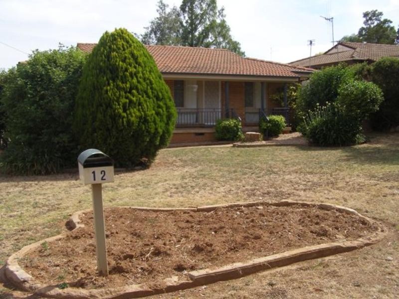 12 Kurim Avenue, Orange NSW 2800