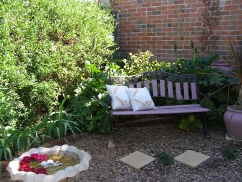 18 Pineridge Drive, Orange NSW 2800