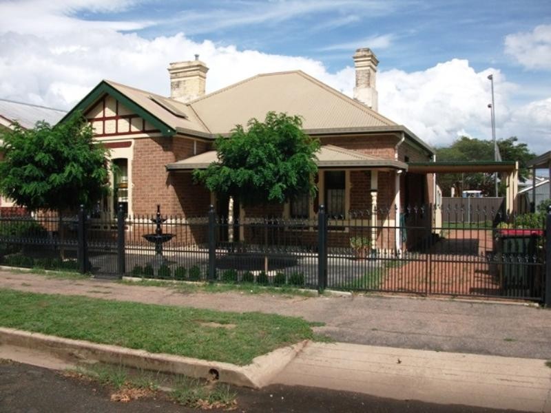 55 Sampson Street, Orange NSW 2800