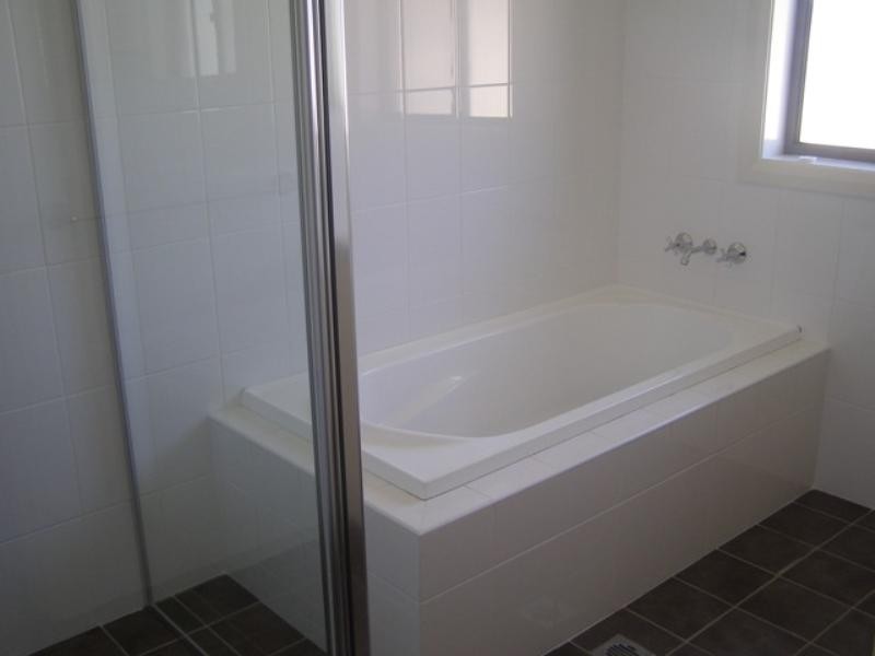 8 Onyx Street, Orange NSW 2800