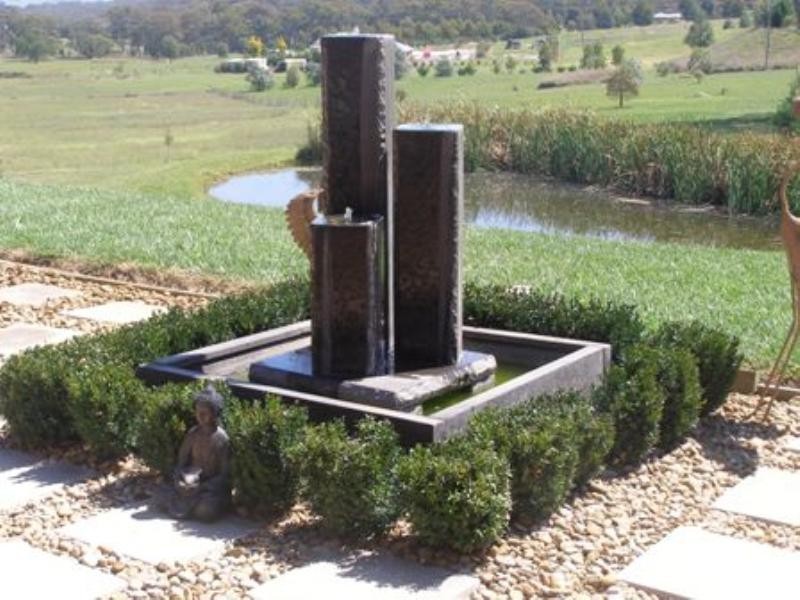 15 The Waterway, Lewis Ponds NSW 2800