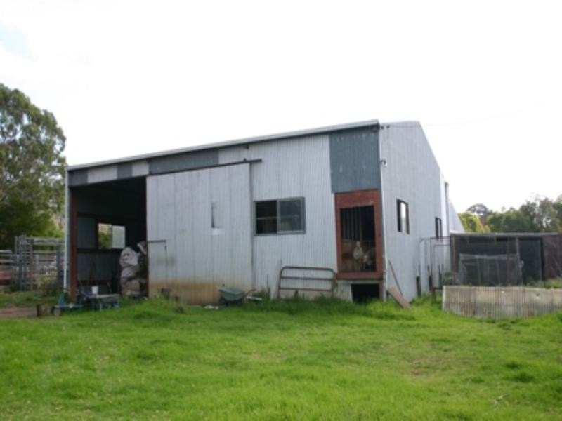 “Triangle Panuara Road, Orange NSW 2800