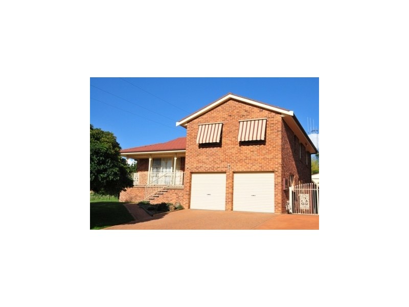 32 Sieben Drive, Orange NSW 2800