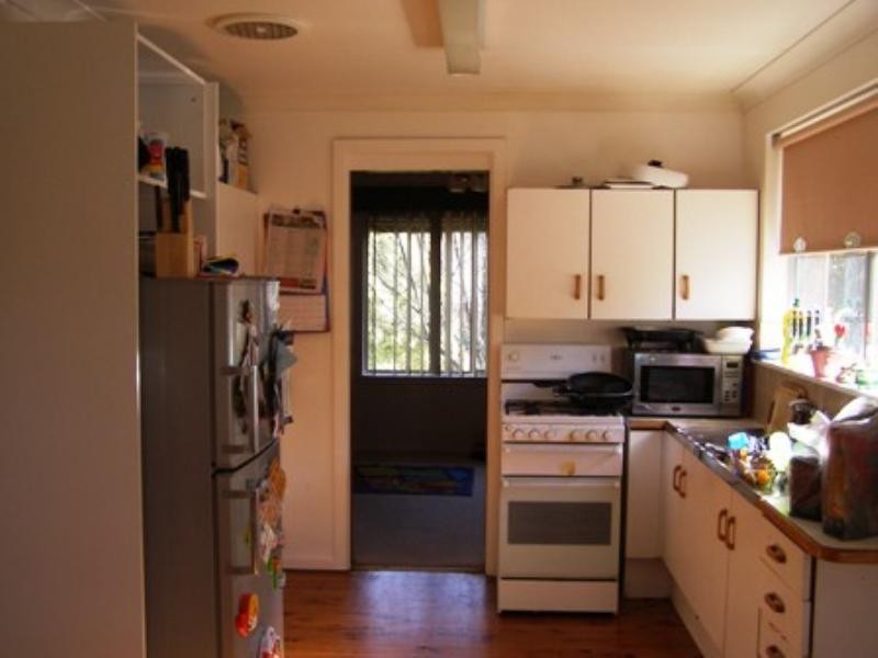 4 Kooronga Avenue, Orange NSW 2800