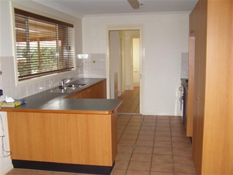 4 Albion Place, Orange NSW 2800