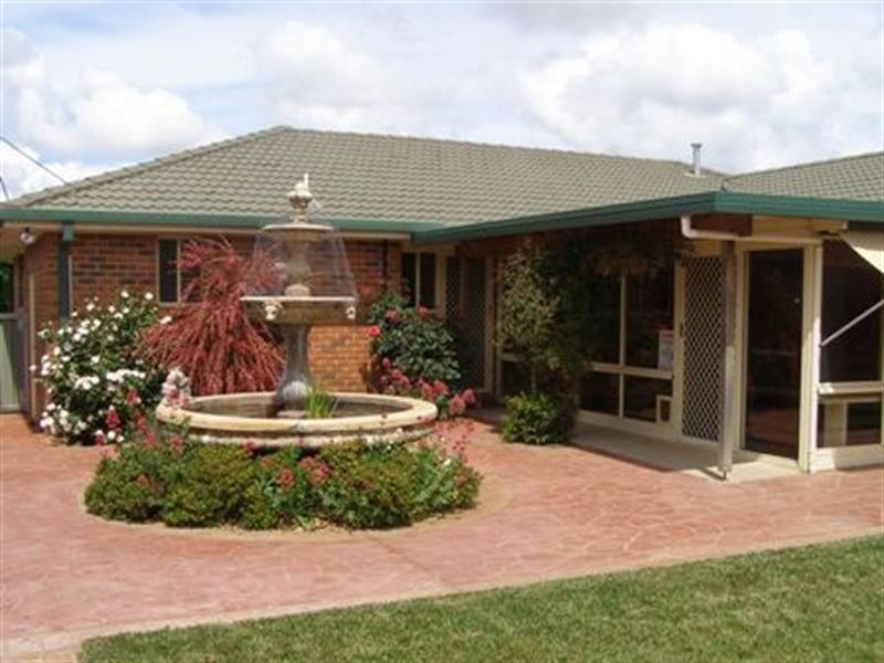 4 Albion Place, Orange NSW 2800