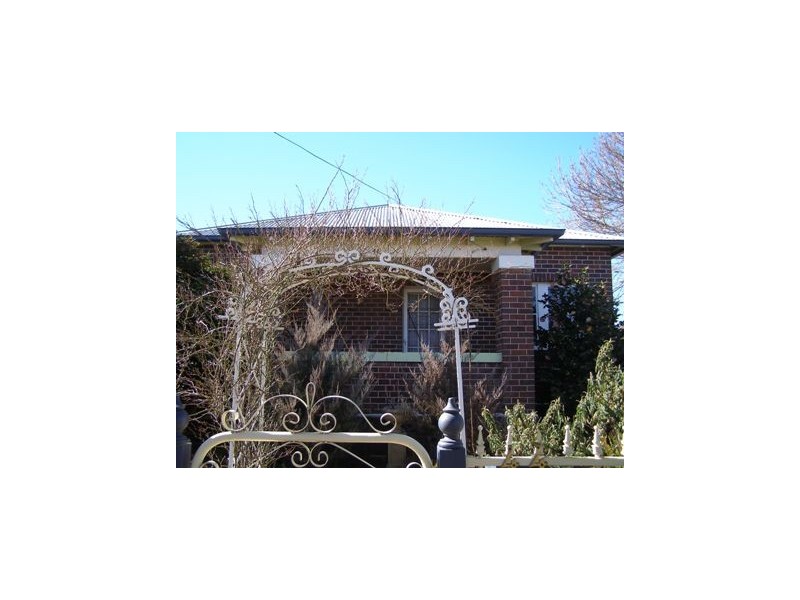 44 Spring Street, Orange NSW 2800