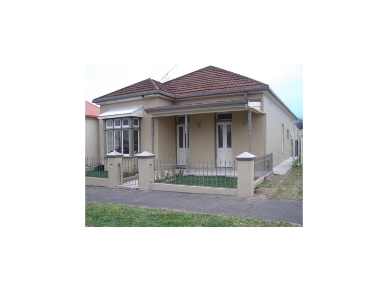 27 Clinton Street, Orange NSW 2800