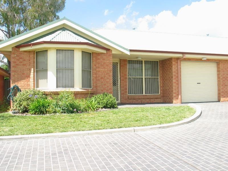 11/189 Clinton Street, Orange NSW 2800
