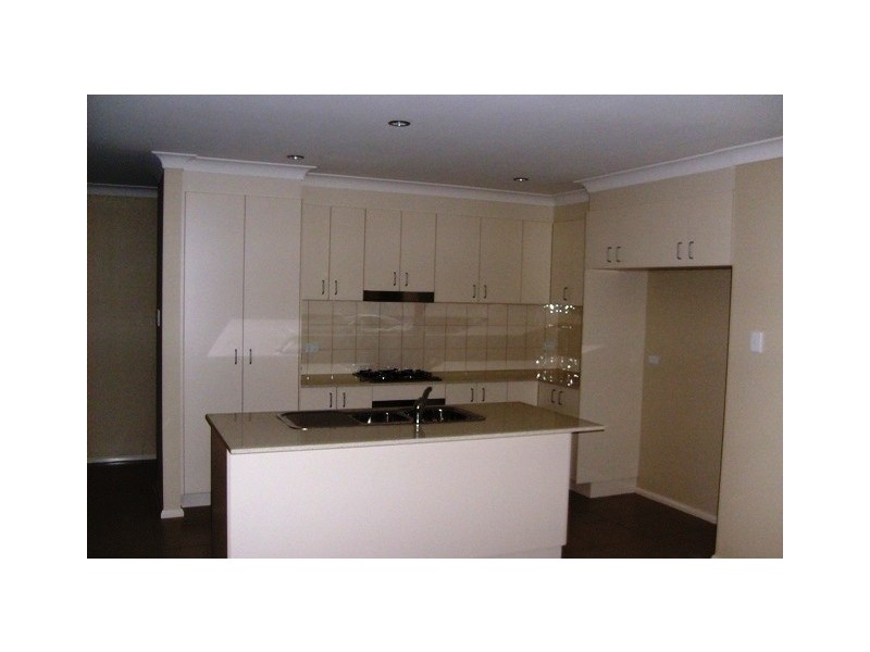 511 Diamond Drive, Orange NSW 2800