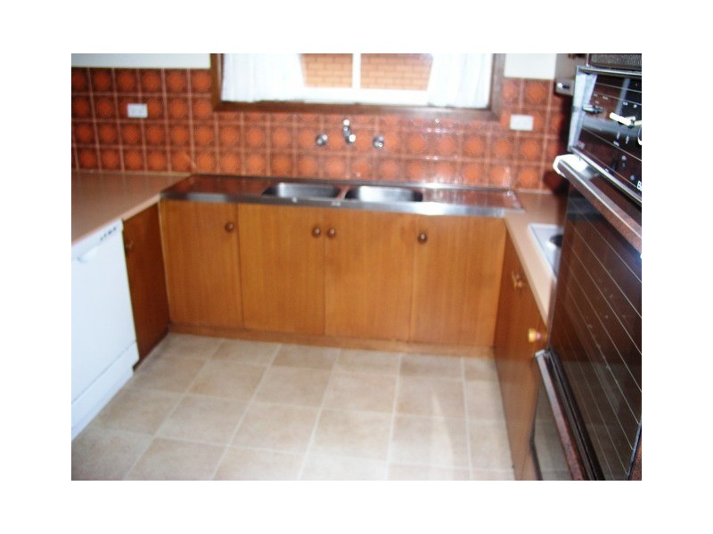 6 Breen Street, Orange NSW 2800