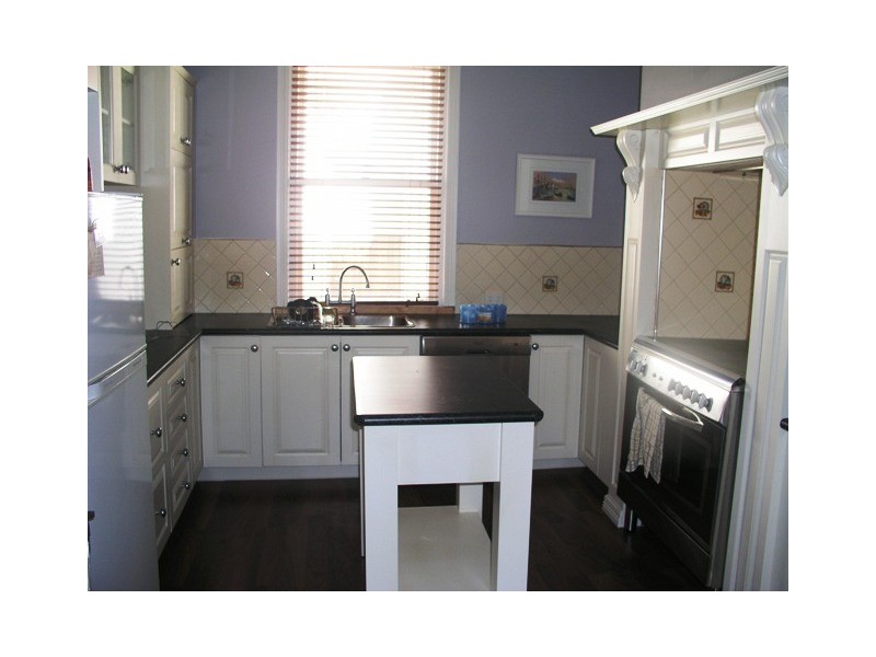 406 Summer Street, Orange NSW 2800