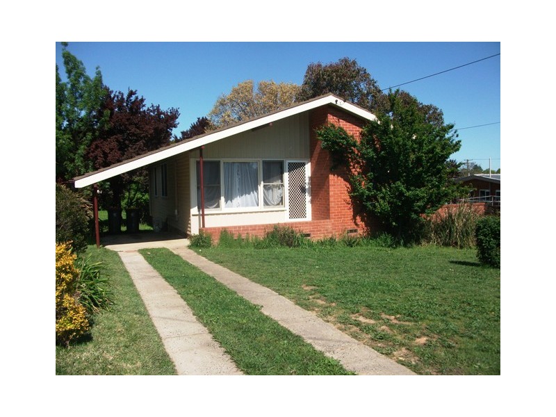 4 Leumeah Road, Orange NSW 2800