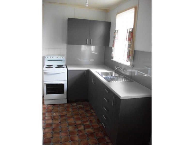 4 Leumeah Road, Orange NSW 2800