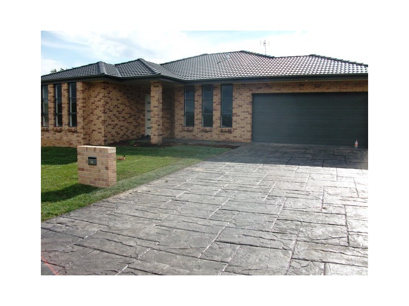 15 Emerald Street, Orange NSW 2800