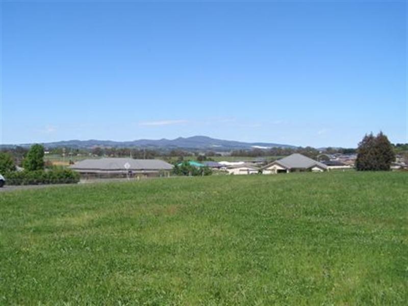 14 Illamatta Way, Orange NSW 2800