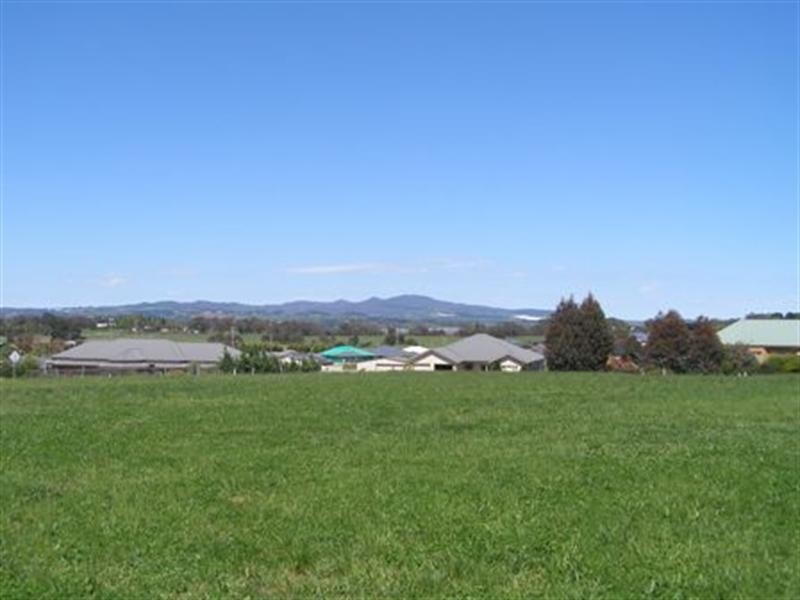 14 Illamatta Way, Orange NSW 2800