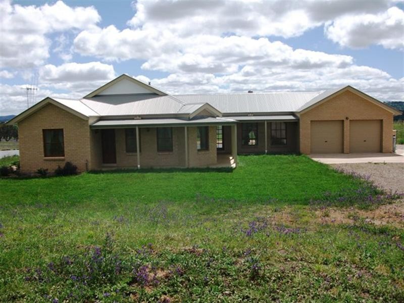 4 John Carroll Lane, Winderia, Orange NSW 2800