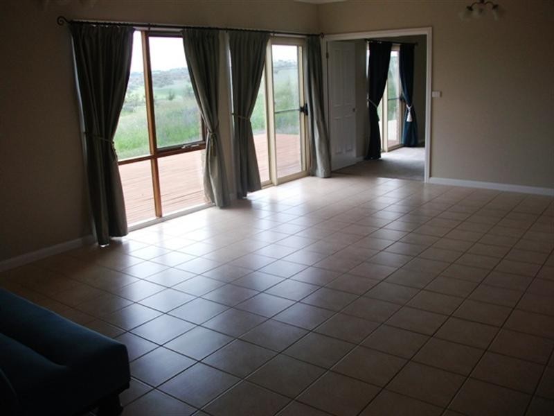 4 John Carroll Lane, Winderia, Orange NSW 2800