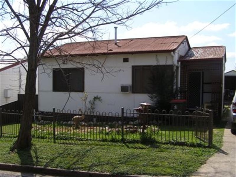 3 Kokoda Street, Orange NSW 2800