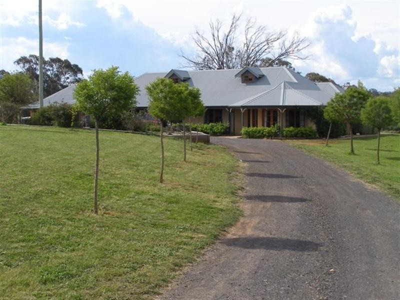 8 Wiradjuri Place, Orange NSW 2800