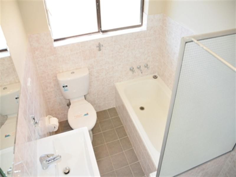 Units 14 of 14-16 Burrendong Way, Orange NSW 2800