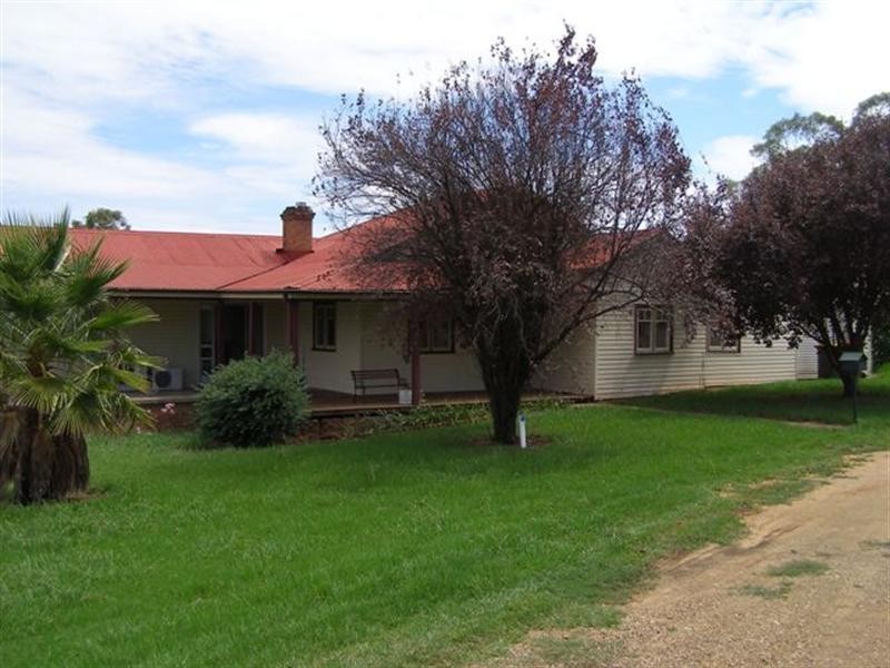 91 Main Street, Cudal NSW 2864