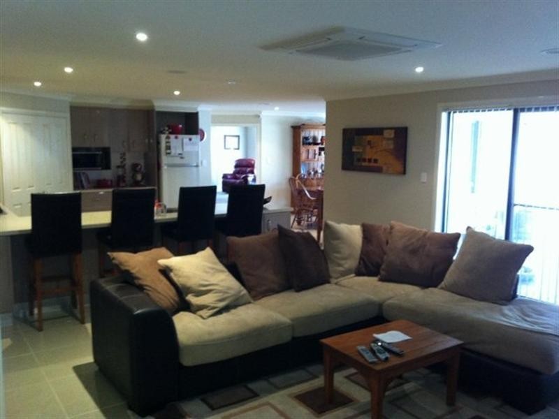 8 Romano Drive, Orange NSW 2800