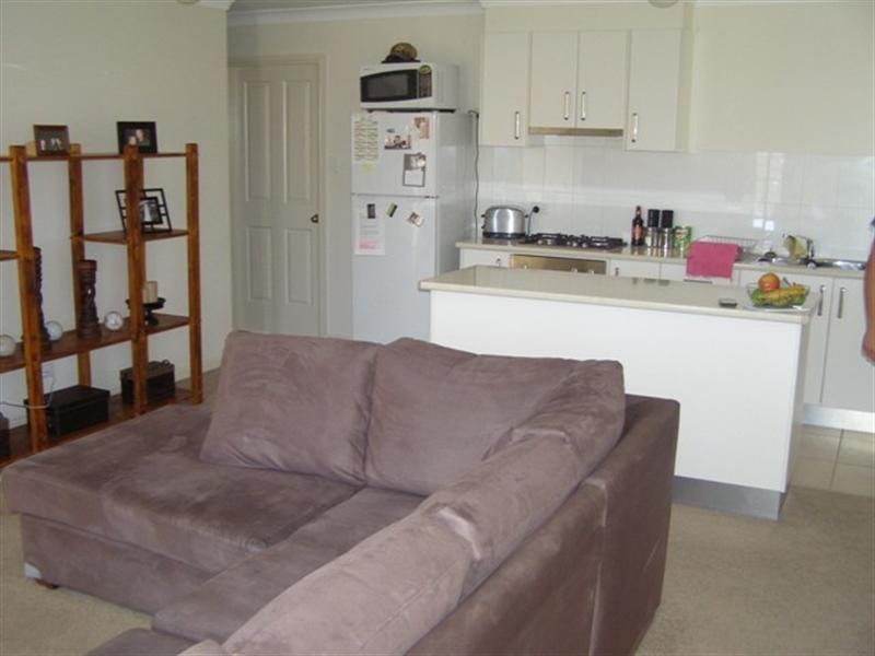 2a Etna Street, Orange NSW 2800