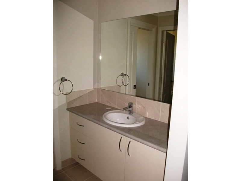 13 Windamingle Place, Orange NSW 2800