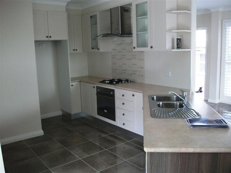 20 Whitney Place, Orange NSW 2800