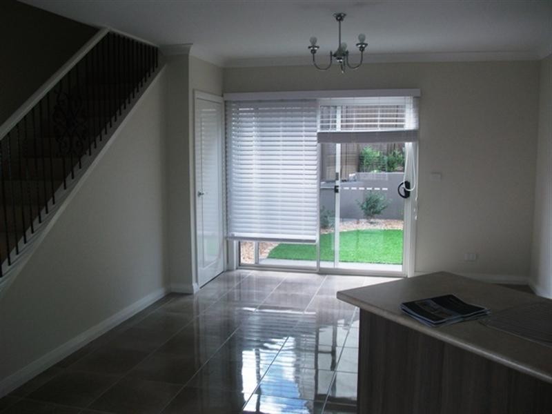 20 Whitney Place, Orange NSW 2800