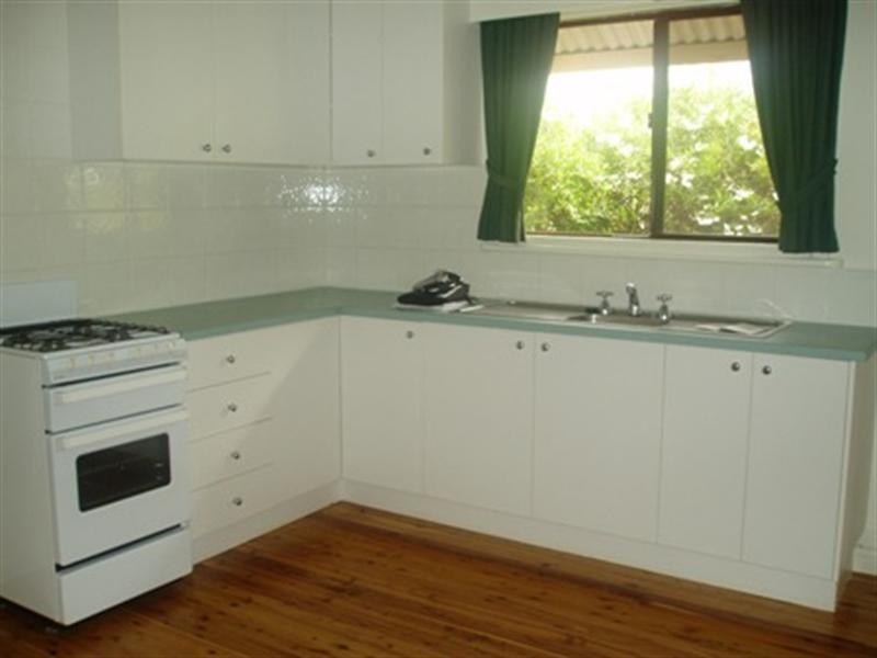 50 Cox Avenue, Orange NSW 2800