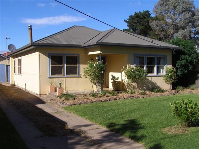 6 Bletchington Street, Orange NSW 2800